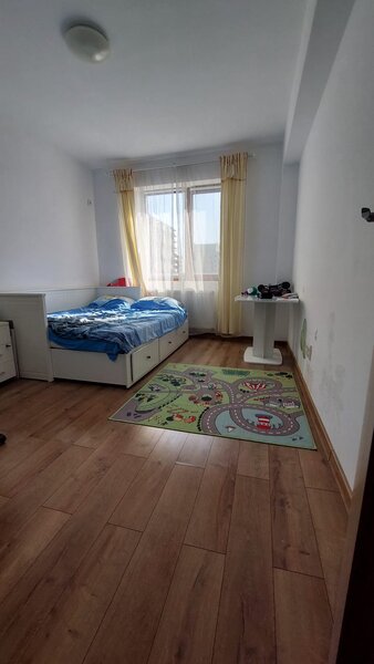 Prelungirea Ghencea, 3 camere, spatios, decomandat, loc de parcare