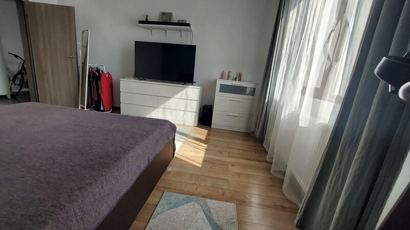 Prelungirea Ghencea, 3 camere, spatios, decomandat, loc de parcare
